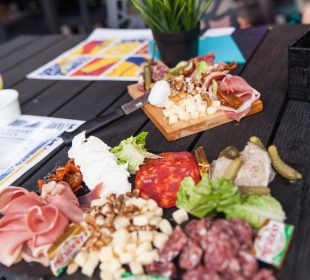 Camping Club Mahana : planche apéro