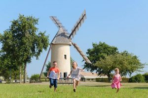 Camping Club Mahana : Moulin