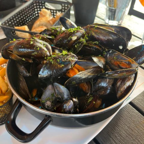 camping mahana st hilaire resto (1)