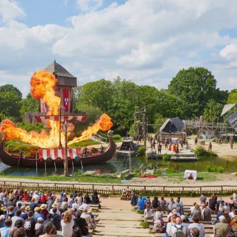 puy du fou camping mahana